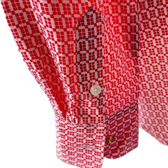 C. Wonder Women's 100% Silk  Pink Geometric Lightweight Button Down Blouse - Picture 4 of 9